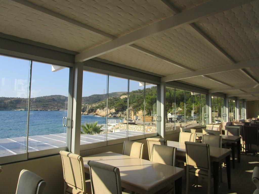 Club Mackerel Holiday Village Foça Extérieur photo