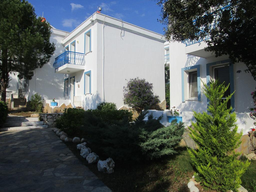 Club Mackerel Holiday Village Foça Extérieur photo